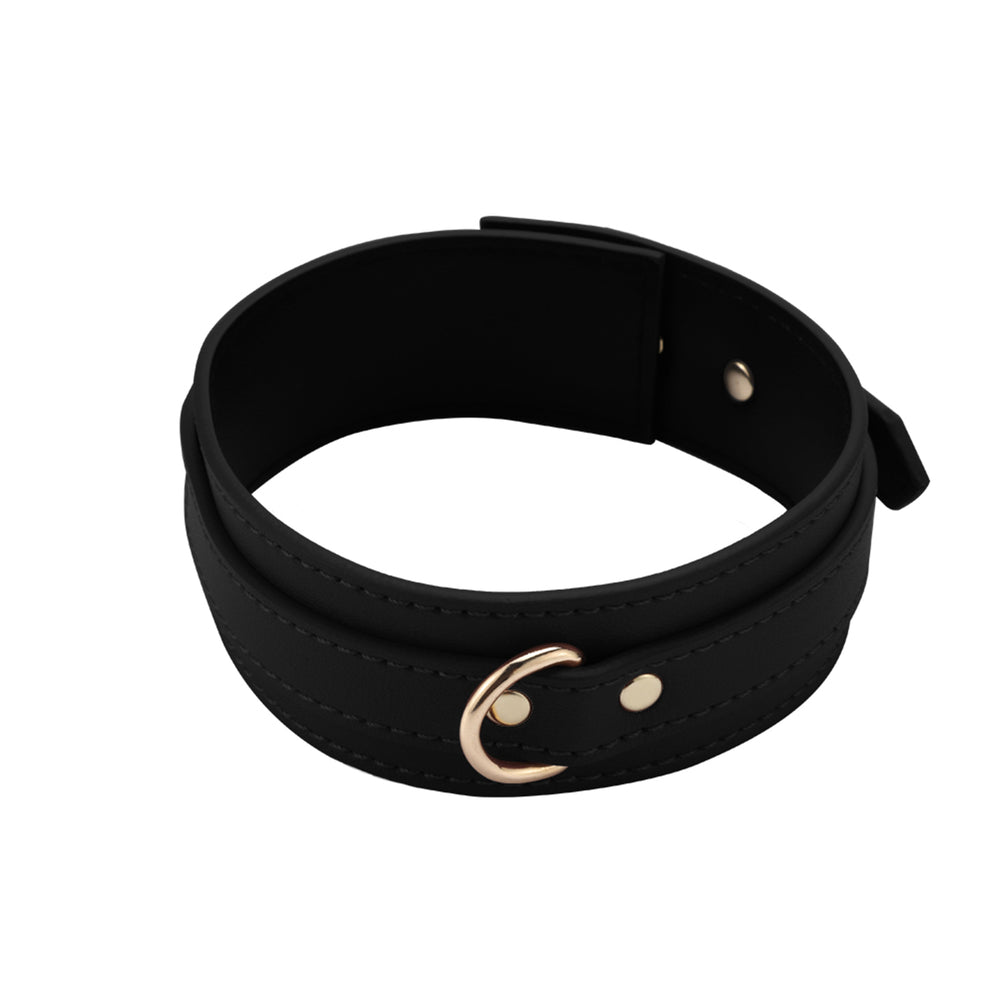 Set Complet de Accesorii BDSM, format din masca, lesa, zgarda din piele ecologica, catuse de maini si picioare, din piele ecologica, culoare negru - LovePlay