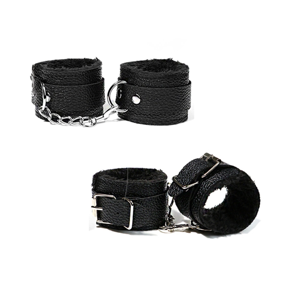 Set BDSM Obsessia YesSir, cătușe, zgardă, lesă și bici, accesorii ajustabile, piele ecologică, negru